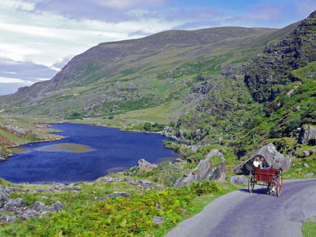 Jaunting Car at Gap of Dunloe | Tour Operator Ireland 